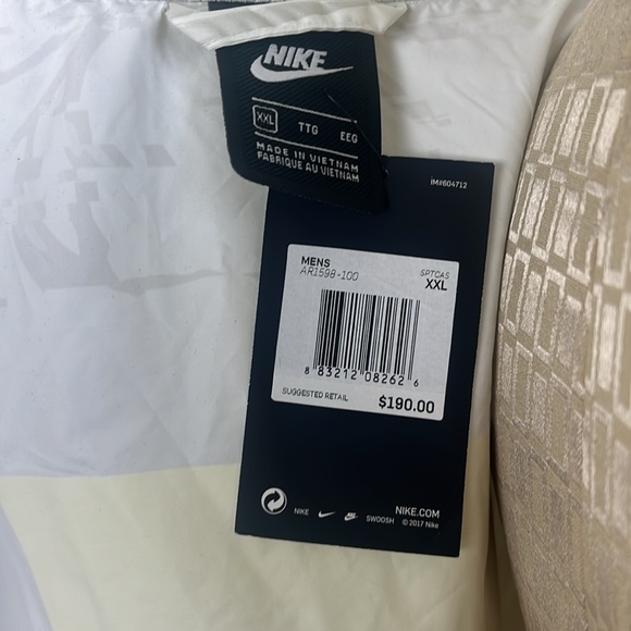 Long Nike loose Fit Raincoat - Picture 11 of 13